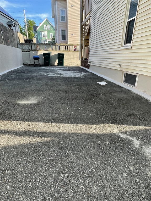 42 Valley Avenue Lynn, MA 01902 - Photo 15 of 41