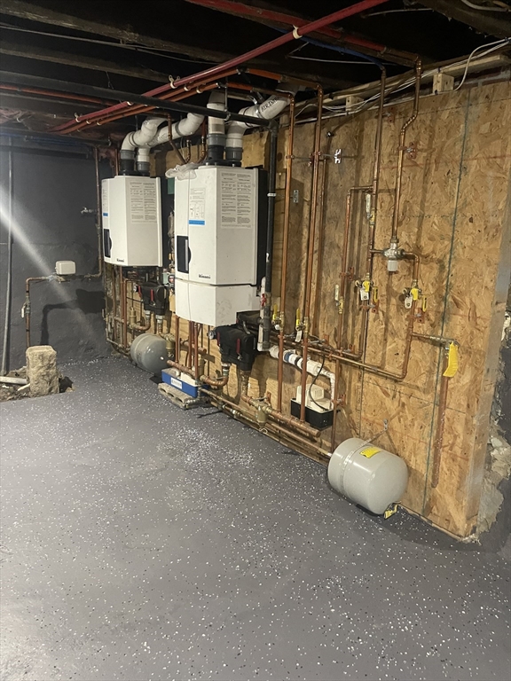 42 Valley Avenue Lynn, MA 01902 - Photo 32 of 41