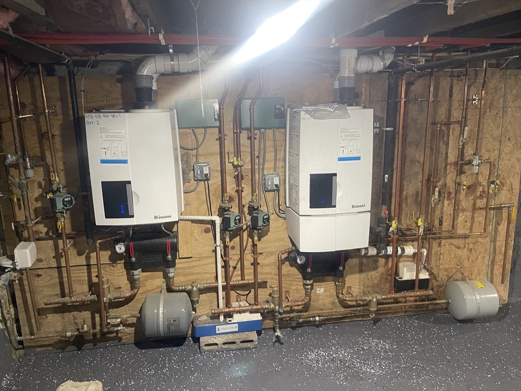 42 Valley Avenue Lynn, MA 01902 - Photo 37 of 41