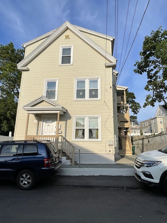 42 Valley Avenue Lynn, MA 01902 - Photo 5 of 41