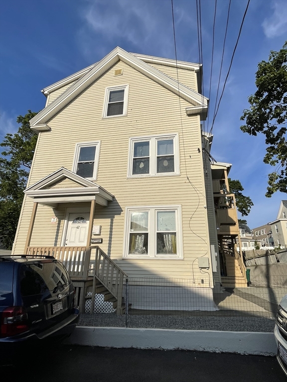 42 Valley Avenue Lynn, MA 01902 - Photo 10 of 41