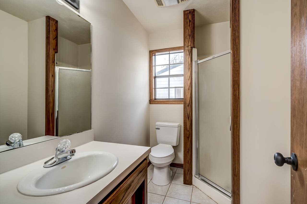 1006 Kaw Street Perry, OK 73077 - Photo 12 of 38 Gallery Image 12