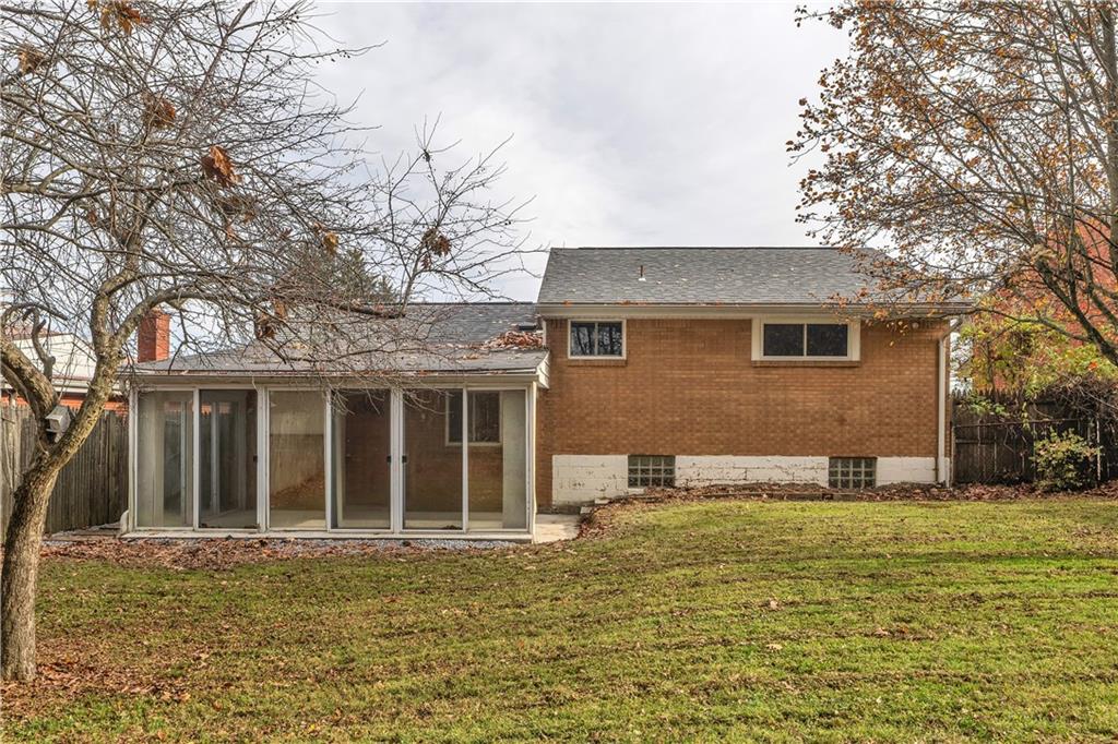 409 Grove Road Verona, PA 15147 - Photo 30 of 32 Gallery Image 30