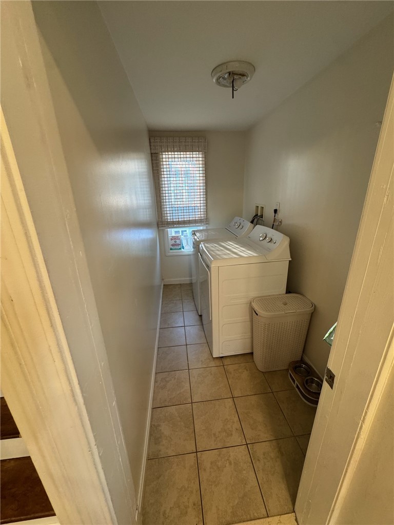85 Ferris Street Pawtucket, RI 02861 - Photo 9 of 17 Gallery Image 9
