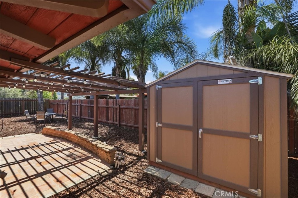4729 Vía Tala Fallbrook, CA 92028 - Photo 29 of 51 Back View