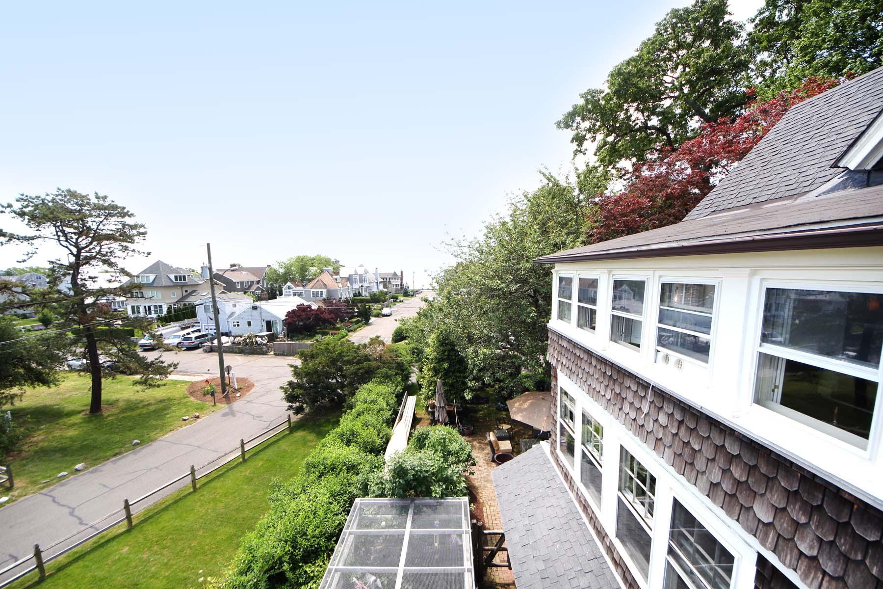 15 Ensign Road Rowayton, CT 06853 - Photo 18 of 21 a balcony with outdoor space