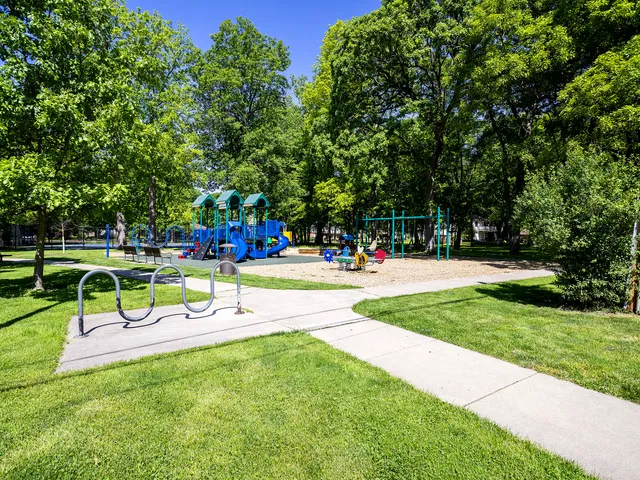 $625,000 | 1520 Magnolia Street, Glenview, IL 60025