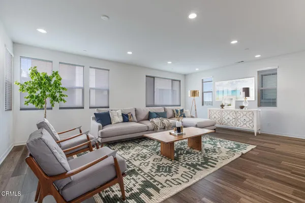 $1,100,000 | 1085 Canal Street, Oxnard, CA 93035