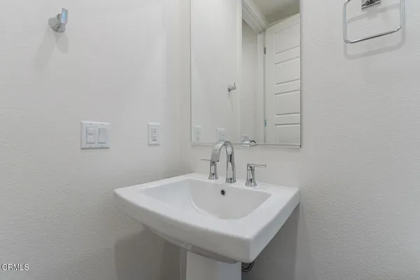 $1,100,000 | 1085 Canal Street, Oxnard, CA 93035