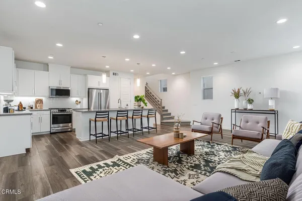 $1,100,000 | 1085 Canal Street, Oxnard, CA 93035