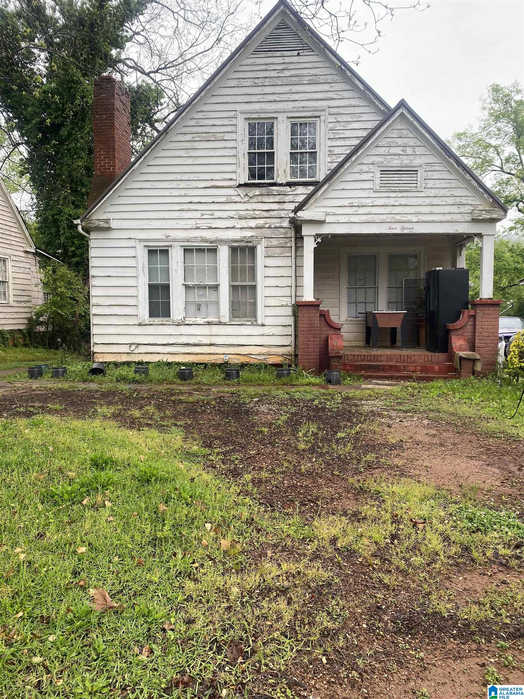 415 Goodwin Avenue Anniston, AL 36207 - Photo 1 of 22