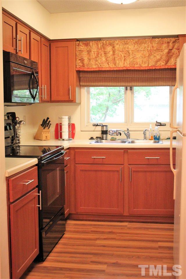 4422 Beechnut Lane Durham, NC 27707 - Photo 6 of 19