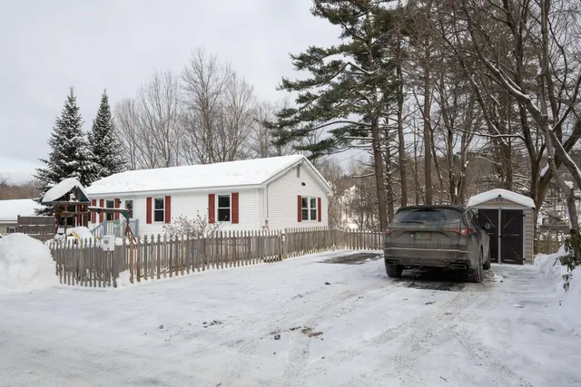 $412,000 | 22 Dulac Street, Lebanon, NH 03766