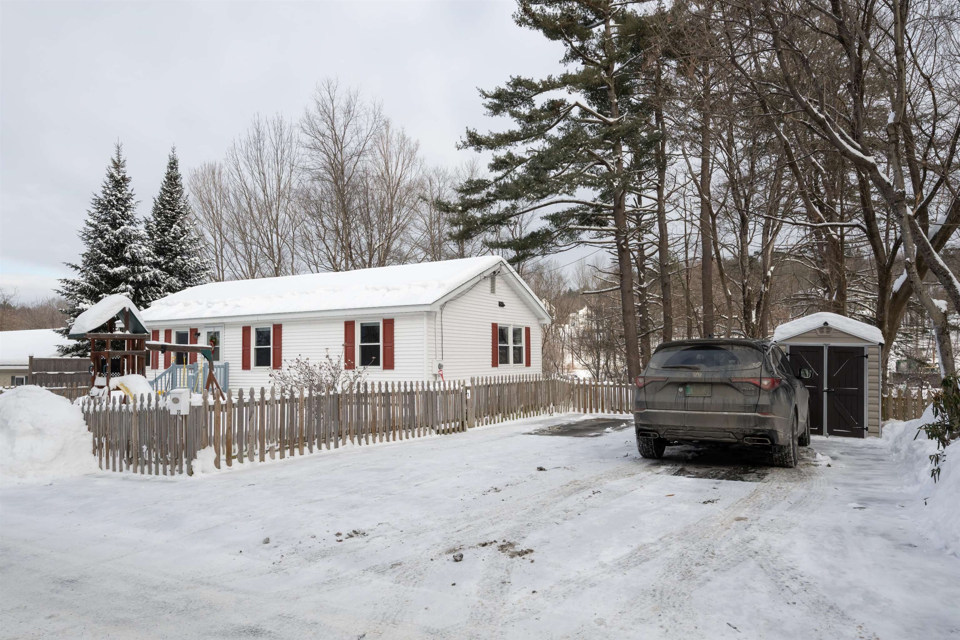 22 Dulac Street Lebanon, NH 03766 - Photo 2 of 36