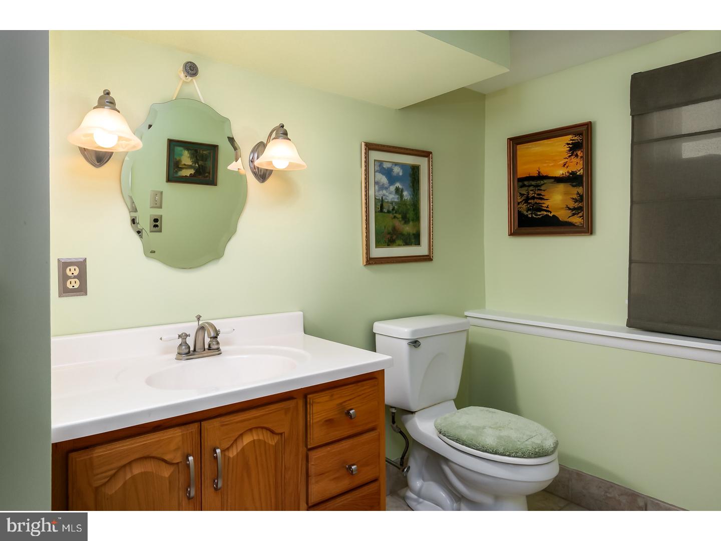 802 Drexel Avenue Delran, NJ 08075 - Photo 13 of 24 Bathroom