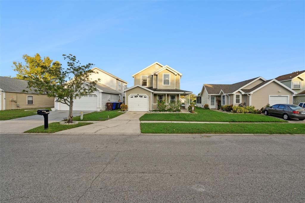 2333 Pebble Brook Road Kissimmee, FL 34741 - Photo 3 of 27