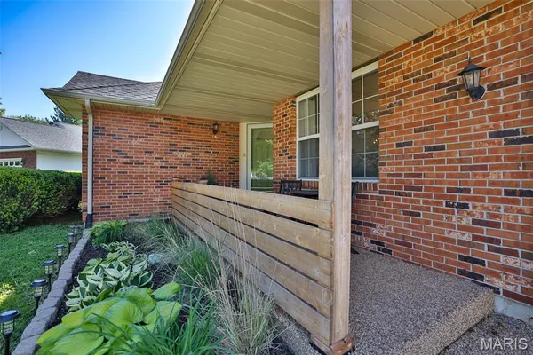 $315,000 | 6 Dunlap Sound, Edwardsville, IL 62025