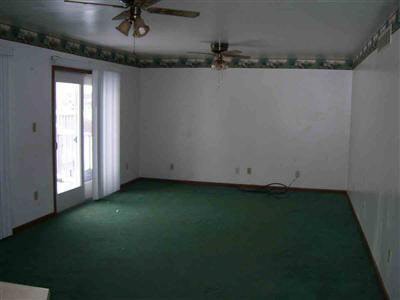 1810 Greenwood Road Lapeer, MI 48446 - Photo 10 of 13 20196429-9.JPG