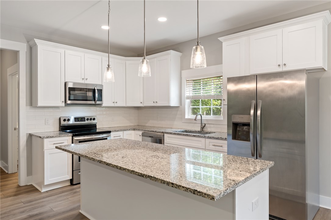 135 Boxwood Lane Anderson, SC 29621 - Photo 14 of 41 Gallery Image 14