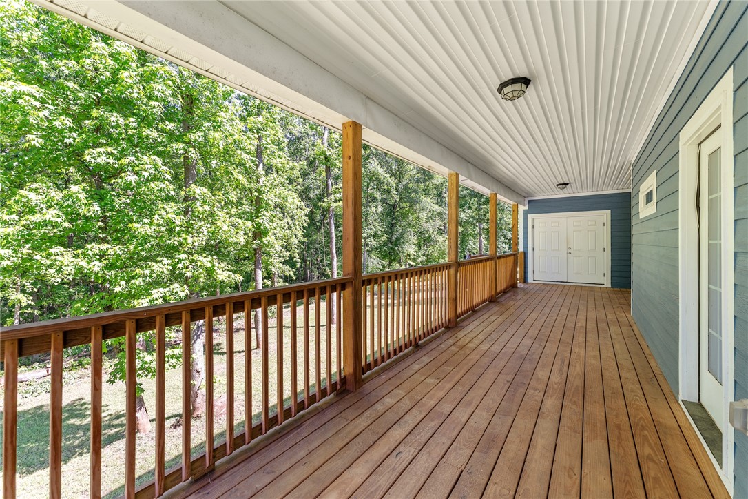 135 Boxwood Lane Anderson, SC 29621 - Photo 34 of 41 Gallery Image 34