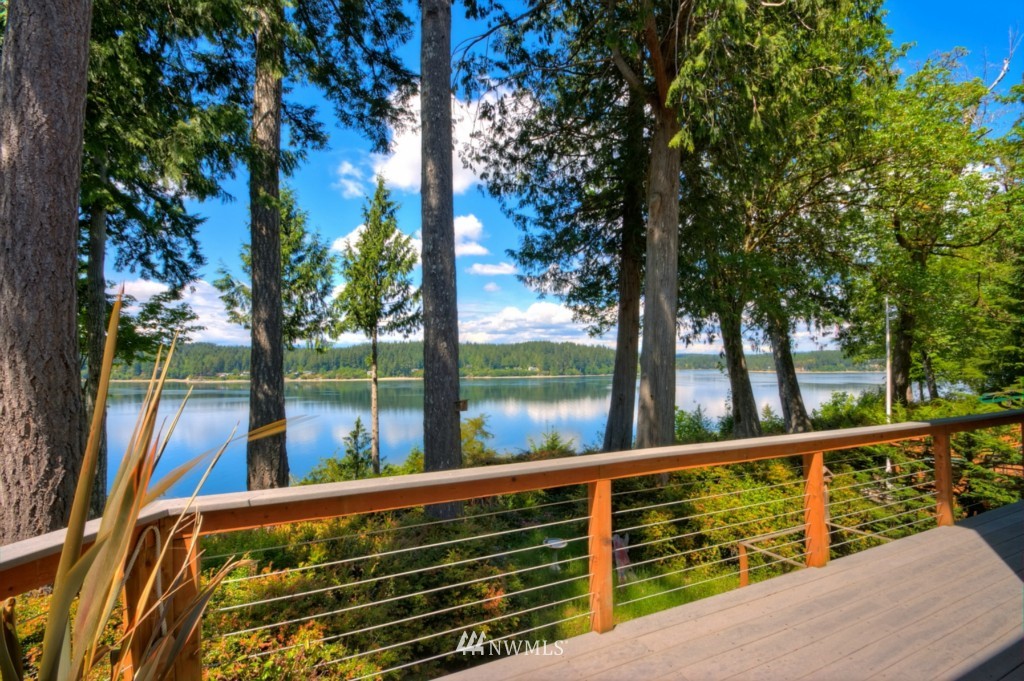 736 East Promontory Road Shelton, WA 98584 - Photo 1 of 25 Gallery Image 1