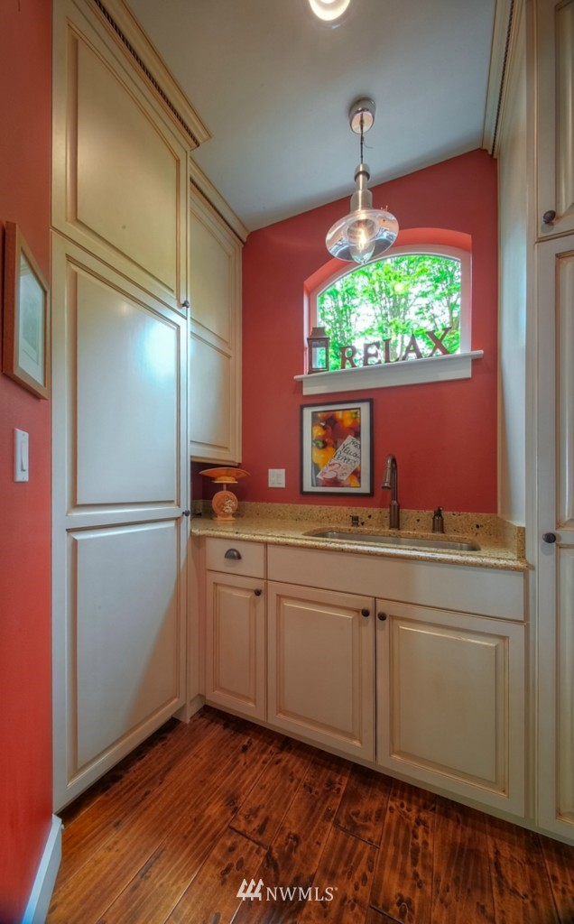736 East Promontory Road Shelton, WA 98584 - Photo 9 of 25 Gallery Image 9