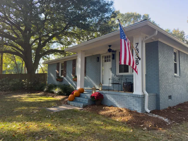 $495,000 | 7338 Commodore Road, Hollywood, SC 29449