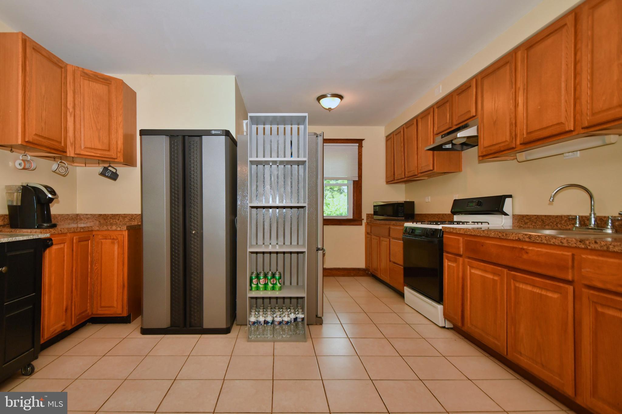 408 Walcott Road Baltimore, MD 21206 - Photo 22 of 39