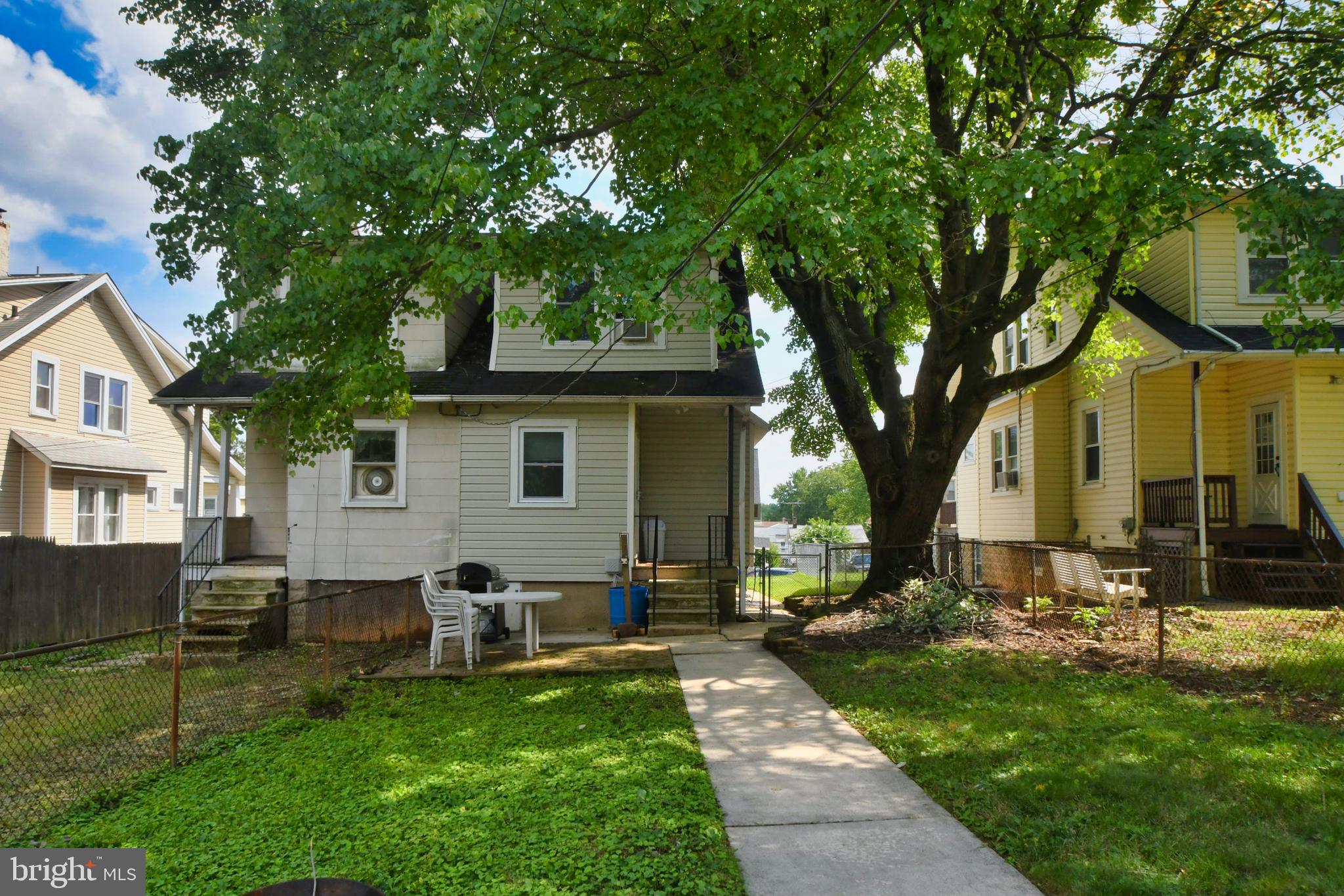 408 Walcott Road Baltimore, MD 21206 - Photo 9 of 39