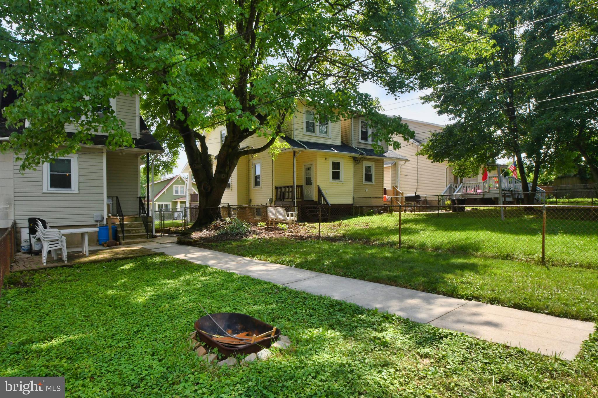 408 Walcott Road Baltimore, MD 21206 - Photo 10 of 39