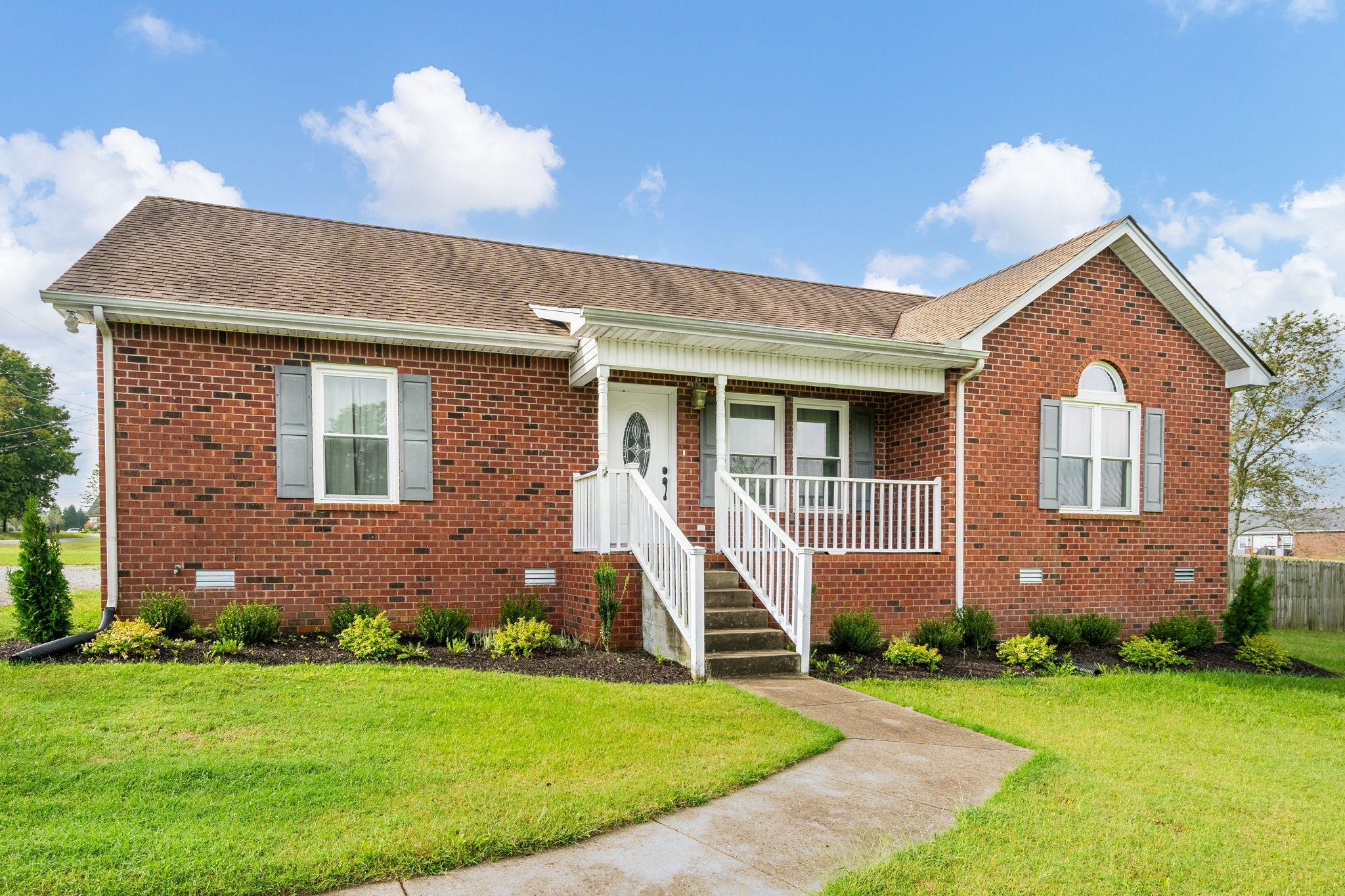 302 Bowling Branch Road Cottontown, TN 37048 - Photo 1 of 39