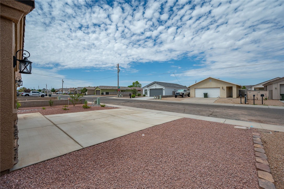 3630 North Kenneth Road Kingman, AZ 86409 - Photo 47 of 53