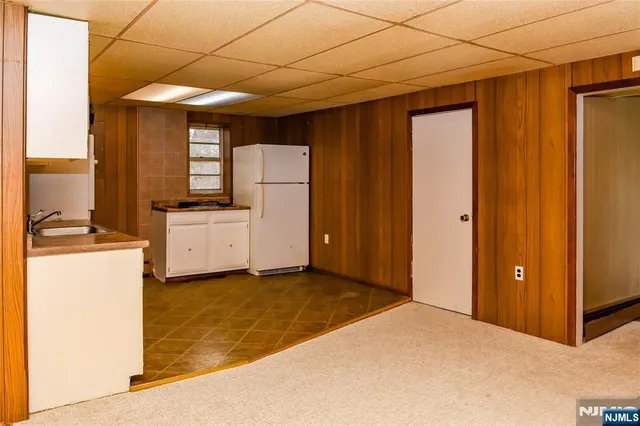 a view of a storage & utility room