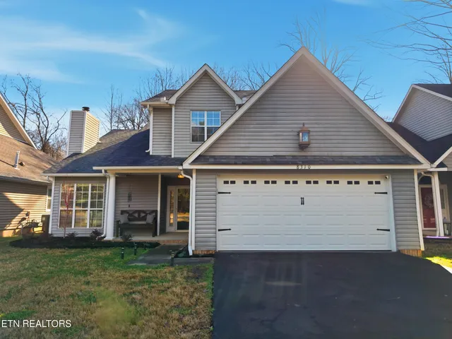 $421,900 | 8310 Longcreek Lane, Knoxville, TN 37923