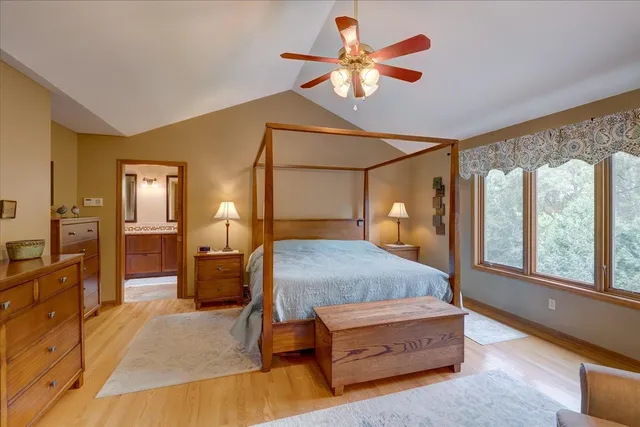 $799,900 | 5834 Persimmon Drive, Fitchburg, WI 53711