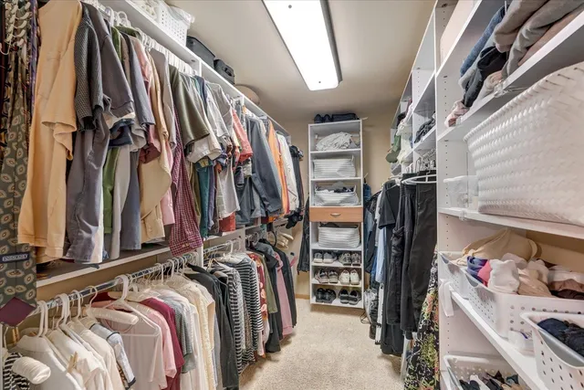 $799,900 | 5834 Persimmon Drive, Fitchburg, WI 53711