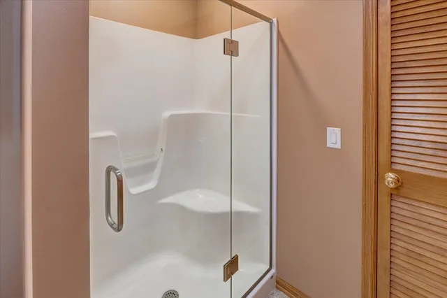 $799,900 | 5834 Persimmon Drive, Fitchburg, WI 53711