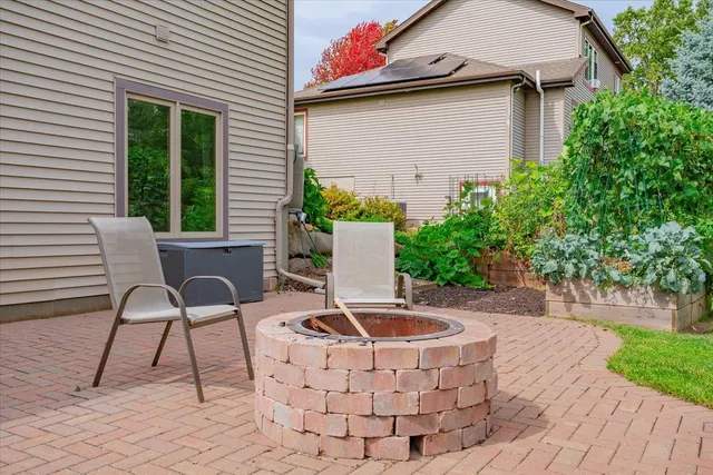 $799,900 | 5834 Persimmon Drive, Fitchburg, WI 53711