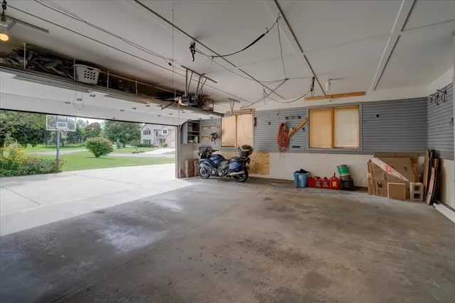 $799,900 | 5834 Persimmon Drive, Fitchburg, WI 53711