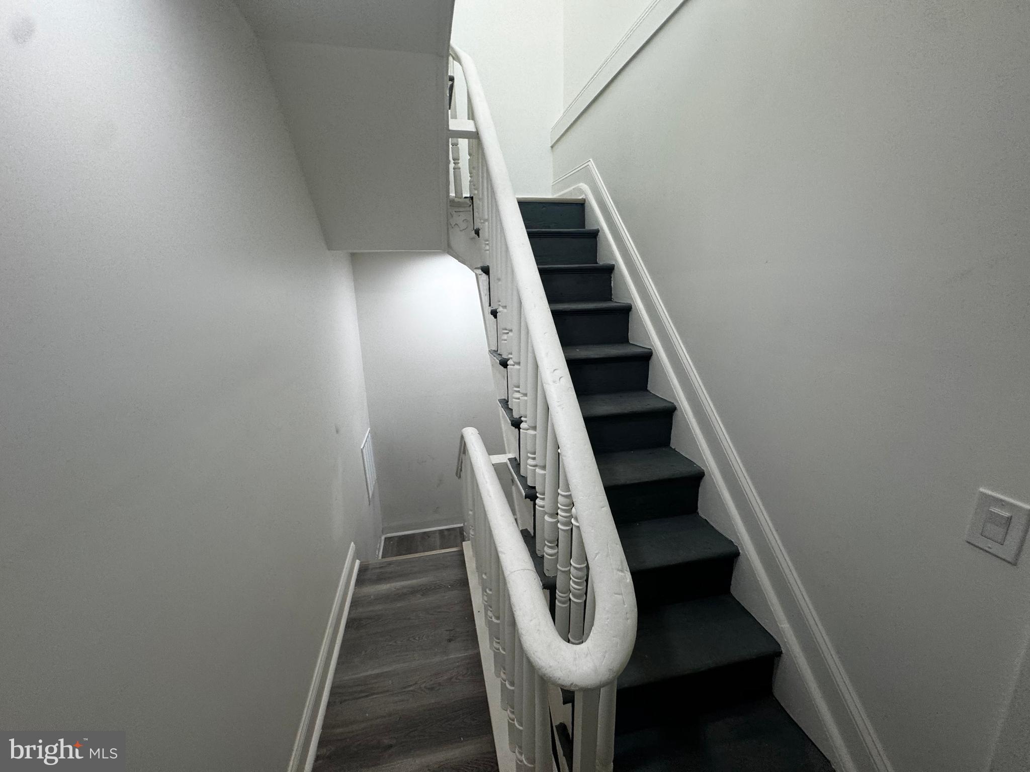 1527 Riggs Avenue Baltimore, MD 21217 - Photo 12 of 16 a view of entryway