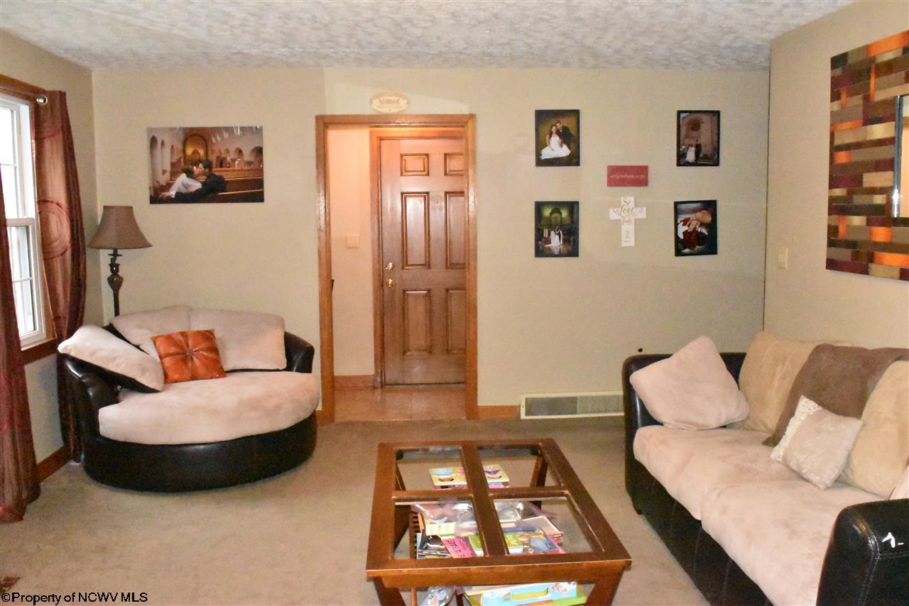 124 Cimarron Road Clarksburg, WV 26301 - Photo 13 of 20 Gallery Image 13