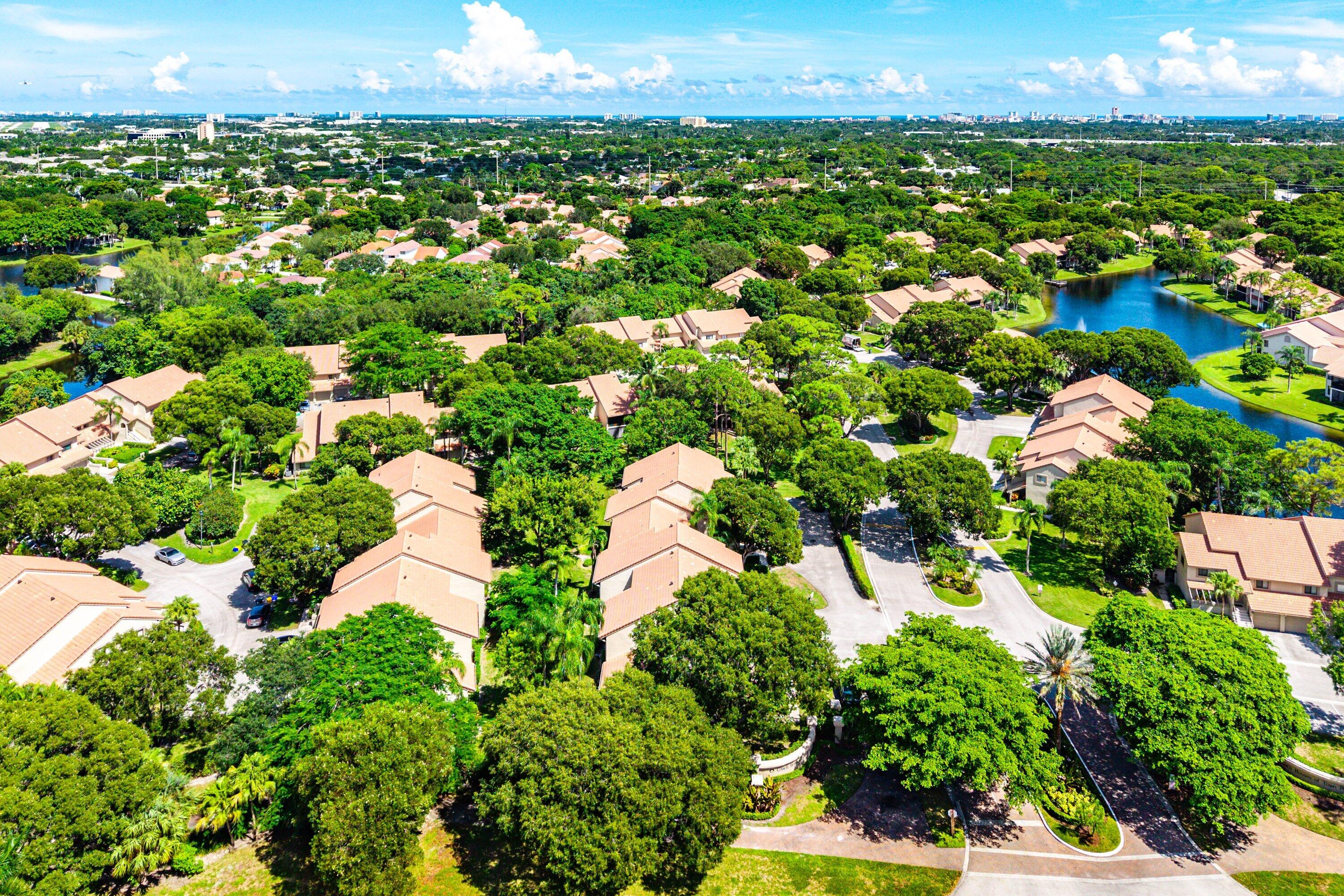 5520 Coach House Circle, Unit C Boca Raton, FL 33486 - Photo 35 of 46 033-5520CoachHouseCircle-C-BocaRaton-FL-