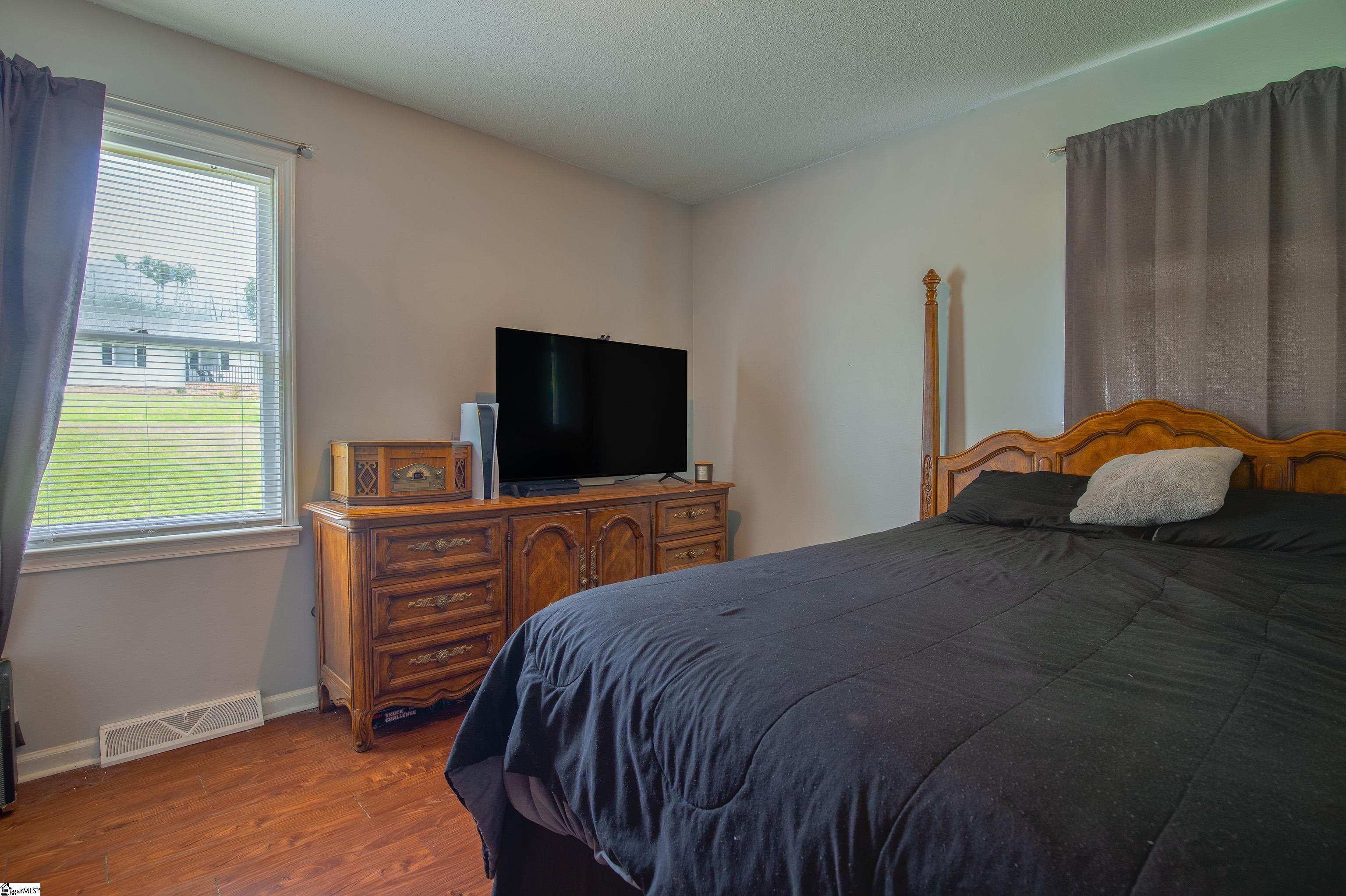 205 Beaver Creek Road Marietta, SC 29661 - Photo 16 of 23 Gallery Image 16
