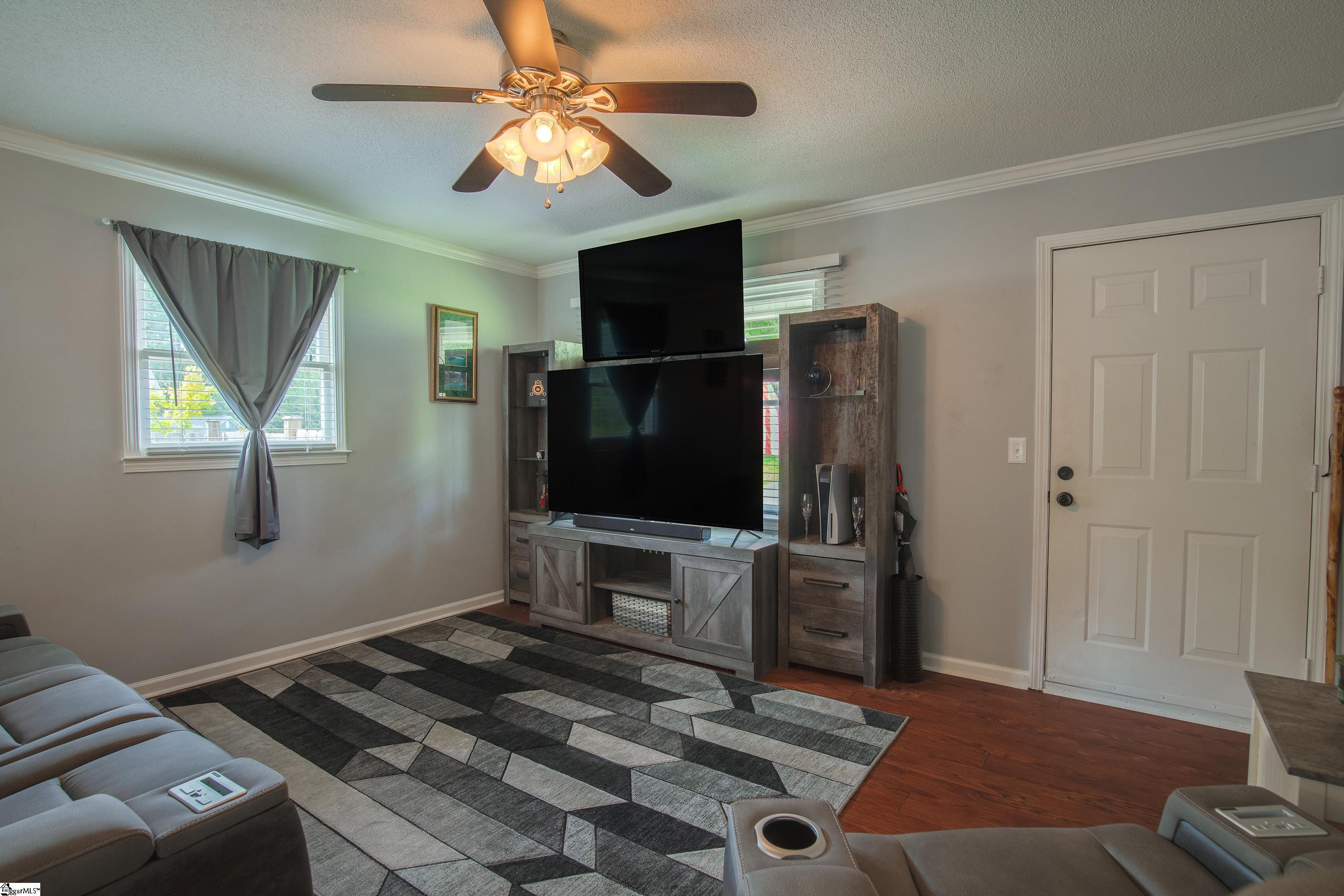 205 Beaver Creek Road Marietta, SC 29661 - Photo 7 of 23 Gallery Image 7