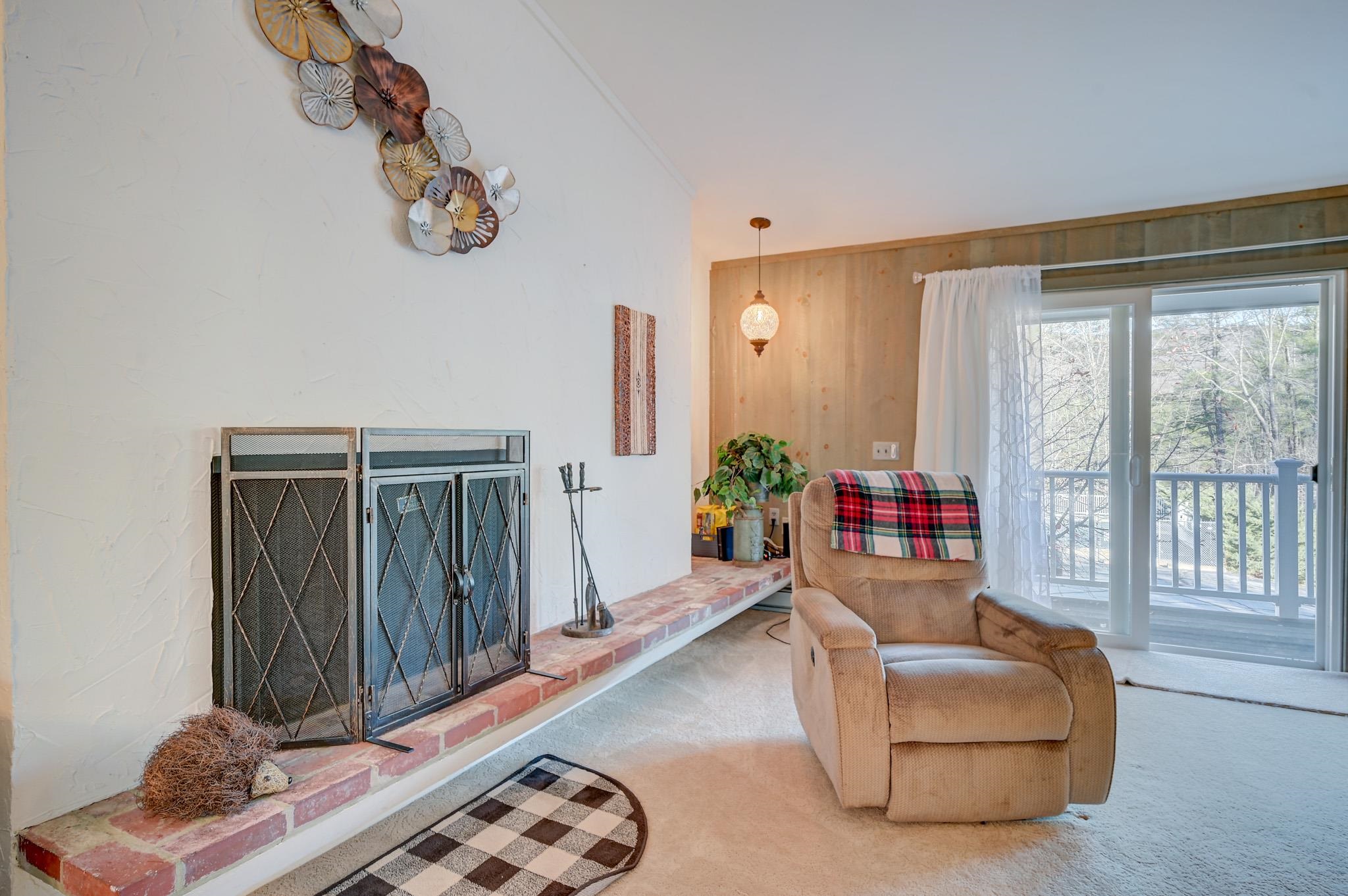 21 Cranmore Road, Unit 9 Conway, NH 03860 - Photo 7 of 32