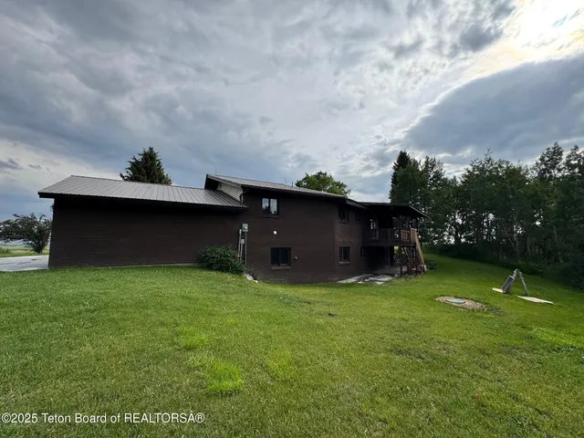 $1,199,000 | 13280 North 3750 West, Felt, ID 83424