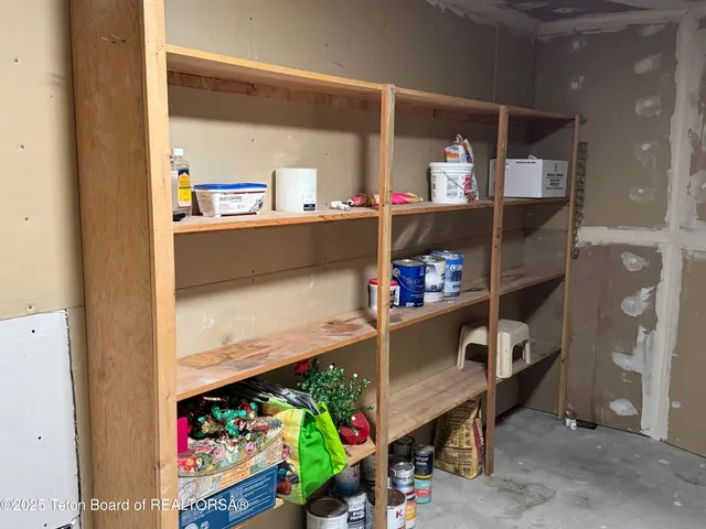 $1,199,000 | 13280 North 3750 West, Felt, ID 83424