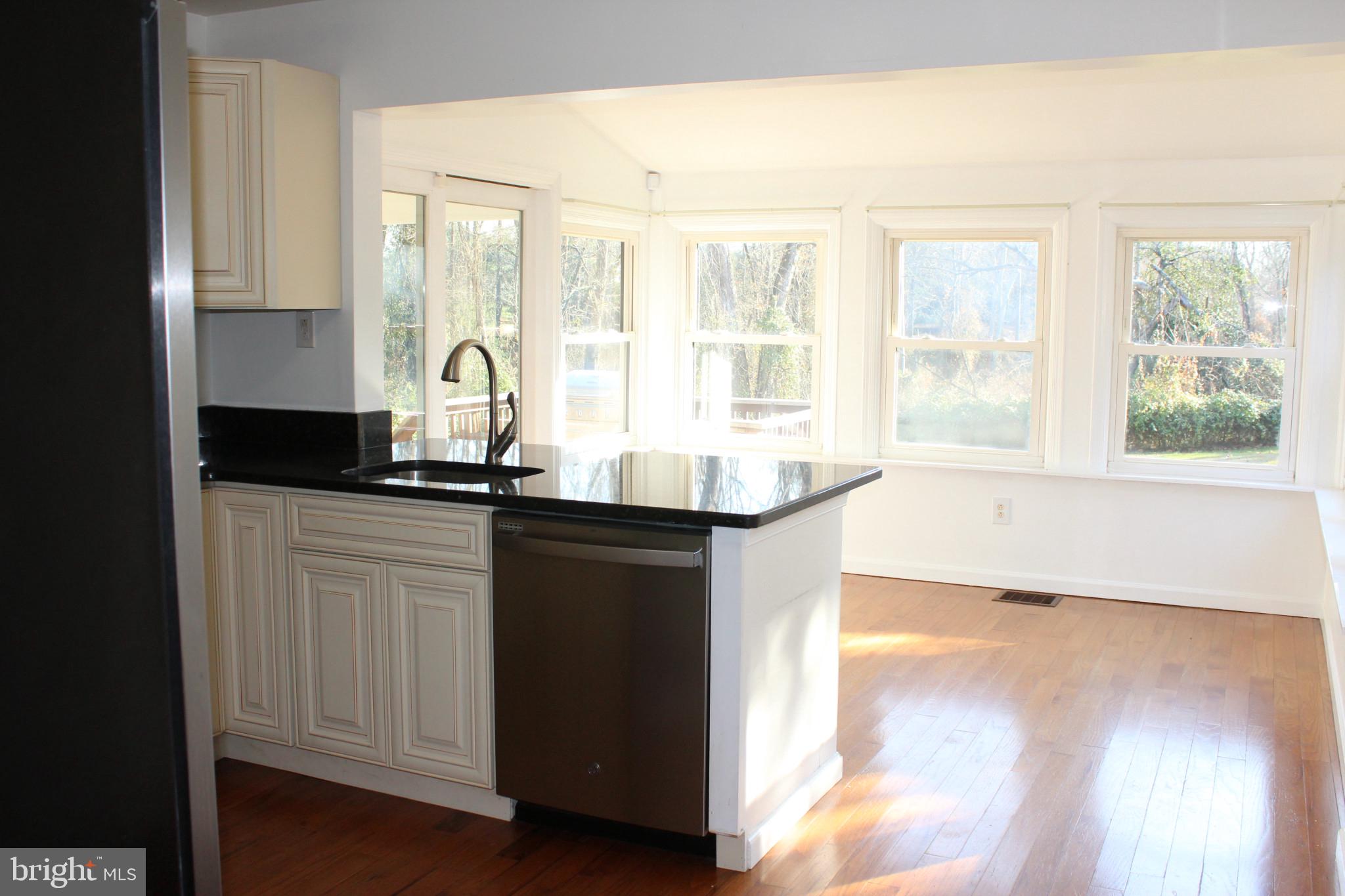 328 Church Road Medford, NJ 08055 - Photo 9 of 23