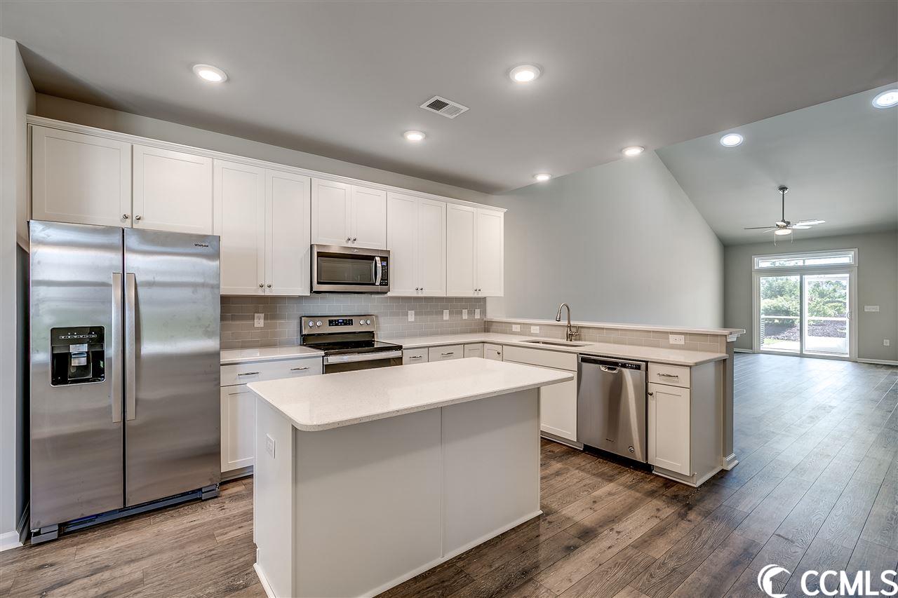 4035 Taranto Loop, Unit 3404D Myrtle Beach, SC 29579 - Photo 6 of 39 Gallery Image 6