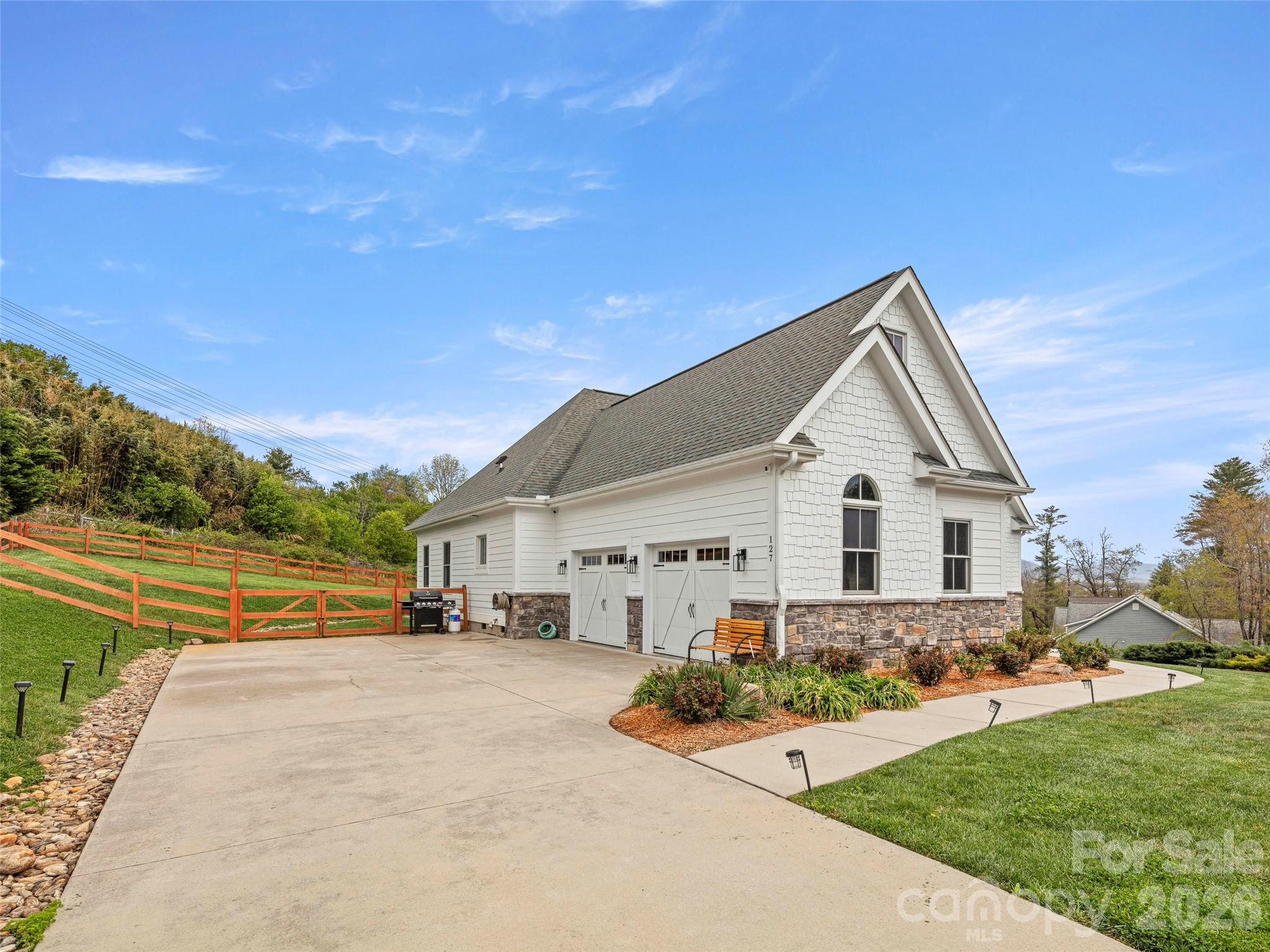 127 Rockbridge Road Mills River, NC 28759 - Photo 2 of 24